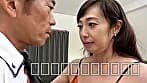 辱められる熟女 選りすぐり12人4時間 恥じらいと快楽の狭間で･･･ サンプル1