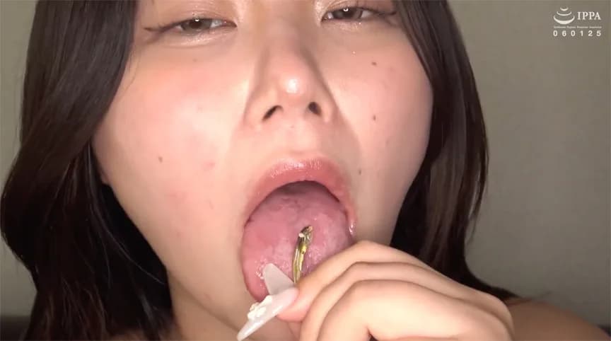 口内を激写して歯＆のどちんこ観察＆咀嚼★有加里ののか サンプル3