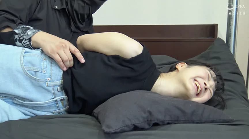 くすぐり初体験の清乃みよりをくすぐり感度チェック！1 サンプル2