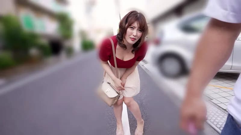 とびっこ着けた彼女が街中散歩で欲情し、メス犬のようにマン汁たらして屋外セックス！vol.3 サンプル7