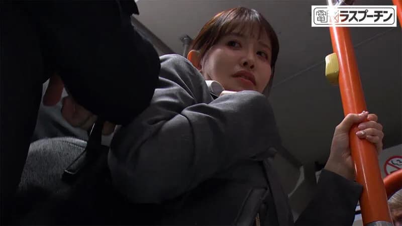 満員バスに乗ってきた無防備美乳OLを椅子に拘束して超敏感乳首をじっくり開発！イキまくりド変態OL 京本晴美 サンプル7