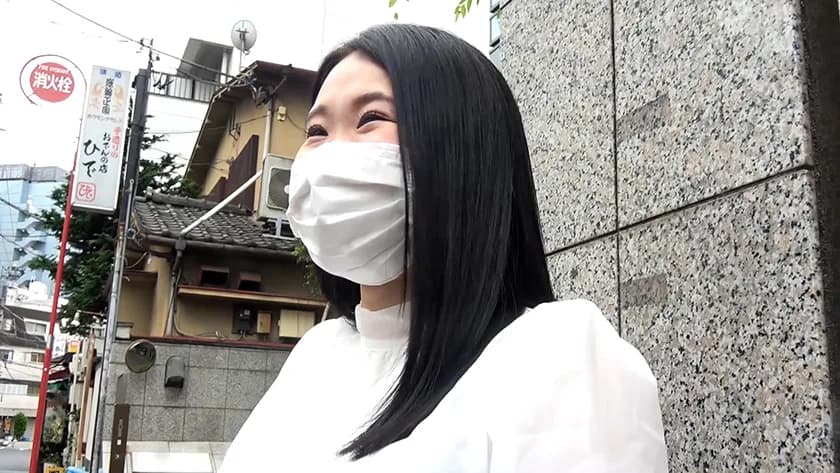マッチアプリで出会いを求める黒髪娘と、出会って速攻ホテルイン！ヤリモク美女とハメまくりセックス！ サンプル1