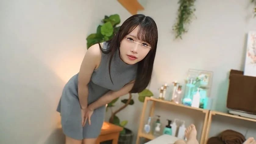 お店には内緒だよ？自ら積極的に本番に持ち込むまさかの展開！？人気のメンエス店は肉食エステティシャンの巣窟だった！【配信限定vol.2】 サンプル12