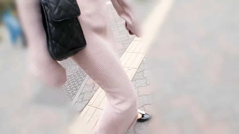 最高級パパ活女子がバキバキの肉棒にエロっがちゃう？！超S級スレンダー美人がエッチ過ぎて腰が止まらない！激しいピストンに何度も快感に流されてイク！女子を落とせないパパさ… サンプル1