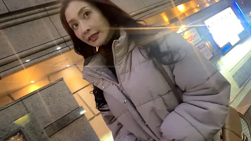 人妻さん あおい（39） サンプル1