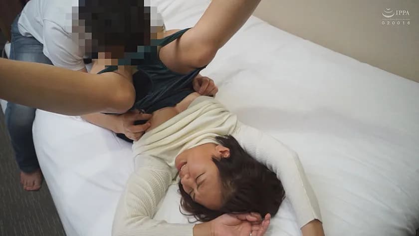 クンニ人妻限定 ペロペロ戦略18連発！ サンプル1