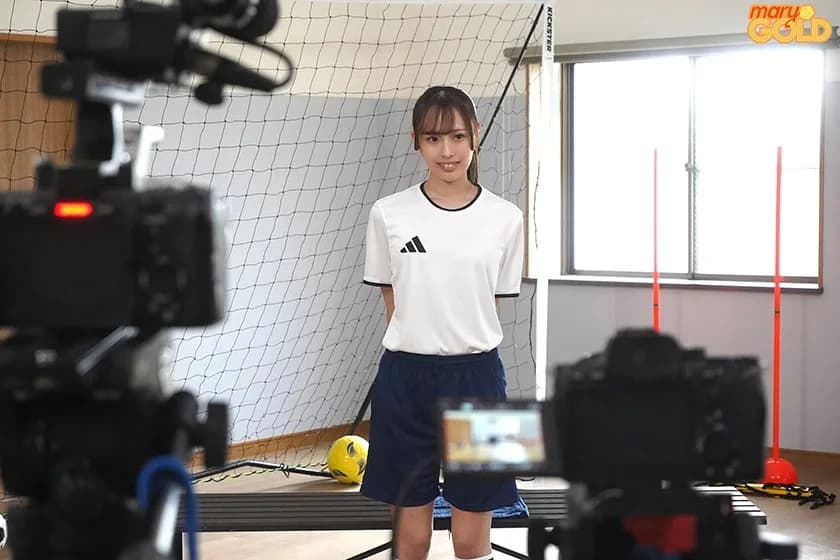 インターハイ常連の強豪校出身！引き締まった下半身に無尽蔵な絶倫性欲の女子サッカー部員AVデビュー 咲良なこ サンプル2
