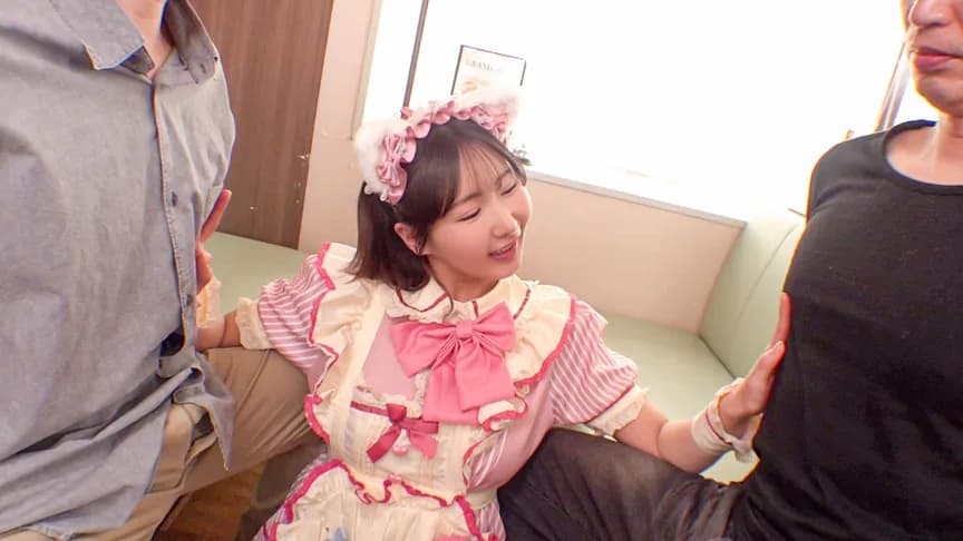 ハロー！ゆいひなカフェ（非合法）へようこそ！由衣陽菜 サンプル1
