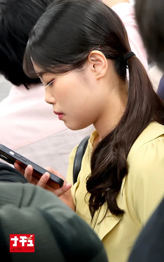 パンスト穴あけ指入れで感じまくる美脚女6 デカ乳マゾOL サンプル1