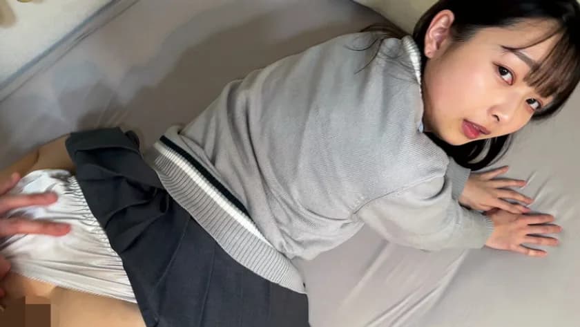街中ミニスカ観察 パンティワカメちゃん状態の学生2名 TちゃんとAちゃん サンプル6