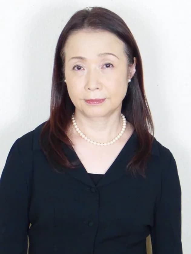 熟女 淫らな秘め事 義理の母の借金のため熟した体を差し出す美女 夫の葬儀の朝、近所のオッサンにブチ込まれ絶叫失禁する女 サンプル1