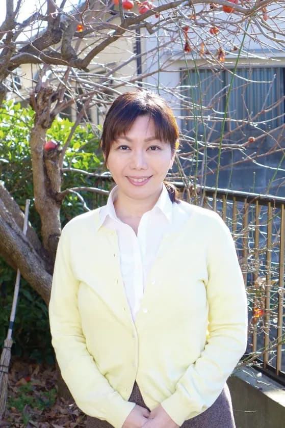 熟女 選りすぐり12人4時間 恥じらいと快楽の狭間で… サンプル6