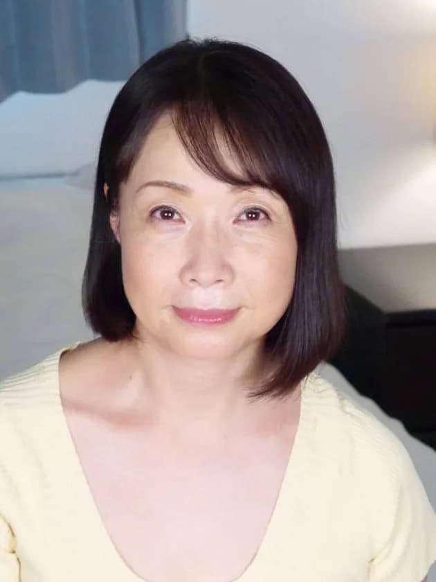 上下の口を弄ばれる熟女 エロドラマ 6人4時間 「入れちゃダメ～！」 サンプル2