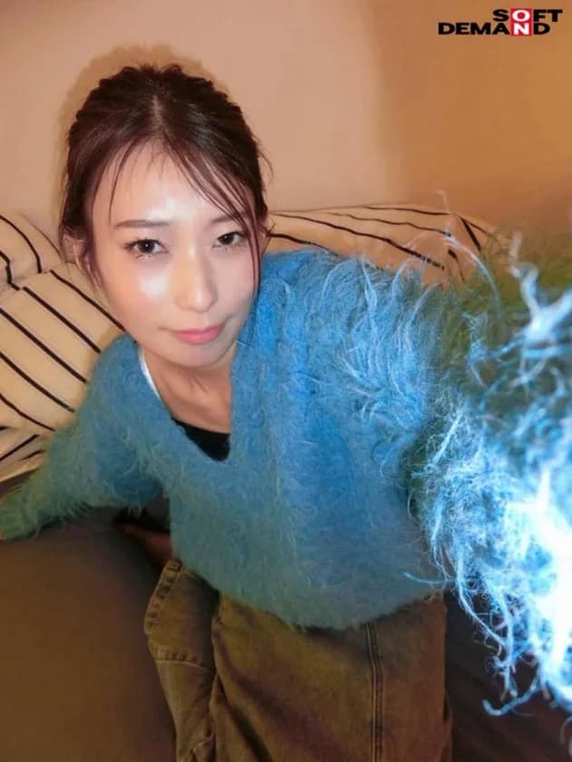 SNS総フォロワー4万人の公務員 市役所勤務のイラマで感じる奥さん 永尾あかね 37才 AV DEBUT イ○スタアカウントrobo__kiss で活動中 サンプル7