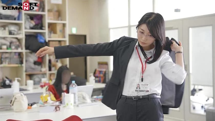SOD女子社員総務部秘書課 守屋よしの 業務実績報告 2025 サンプル2