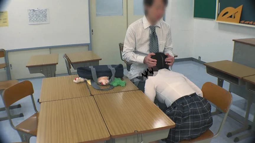 お前の願いを聞いてやろう… 権力に屈する娘たち9名収録 サンプル3