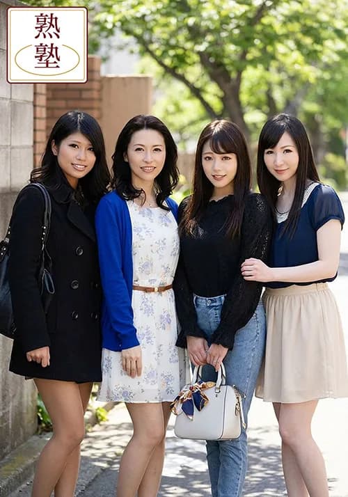 もんもんと匂い立つ熟女のかをり。アソコから出てますよ